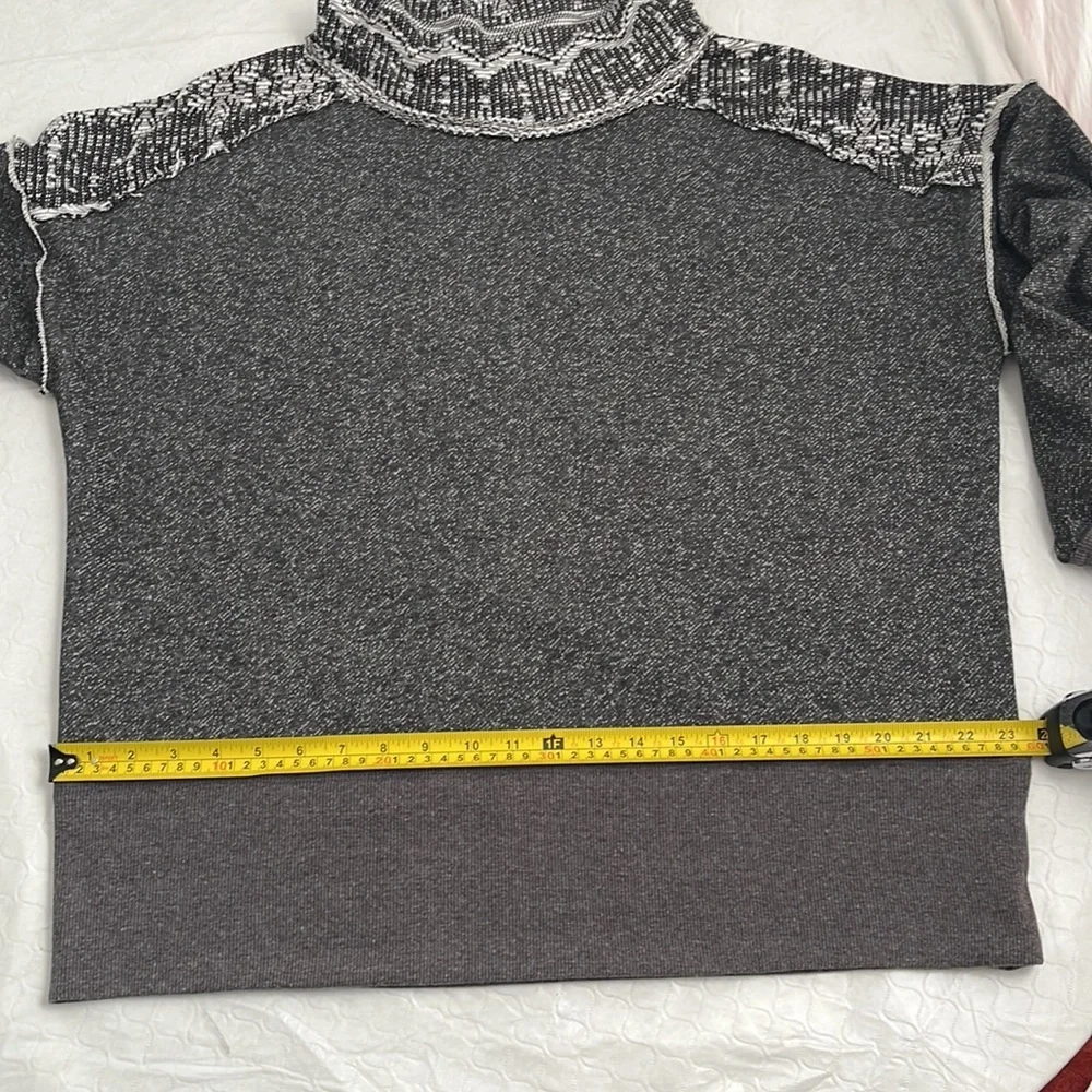 Oddy black and gray heather cowl neck knit top - Picture 7 of 9